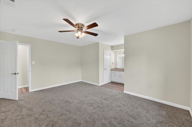 3200 S Meadow Drive, Fort Worth, TX 76133