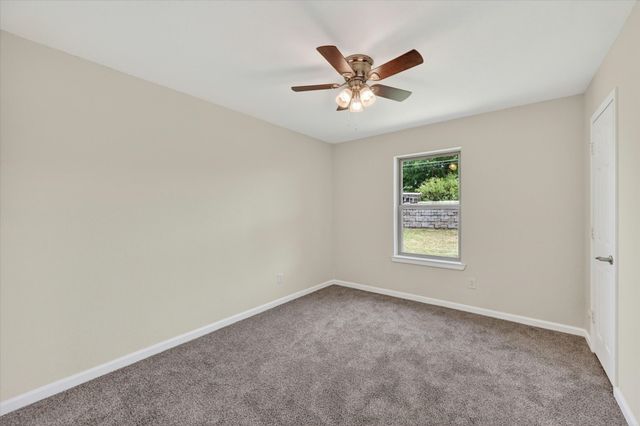 3200 S Meadow Drive, Fort Worth, TX 76133