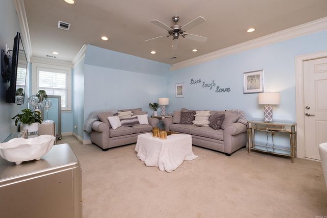 10 Courts Drive, Little Rock, AR 72223