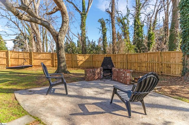 7 Copeland Court, Greenville, SC 29607