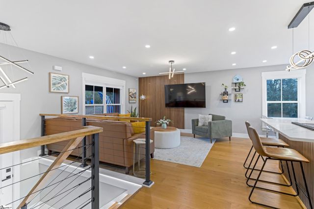 7 Copeland Court, Greenville, SC 29607