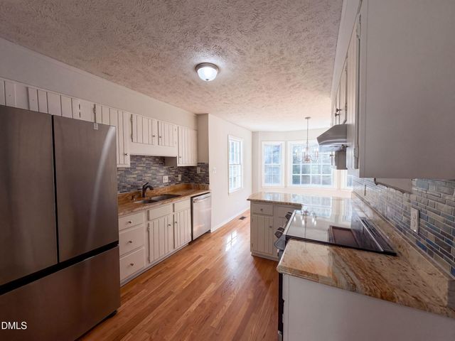 2337 Rolling Hill Road, Fayetteville, NC 28304
