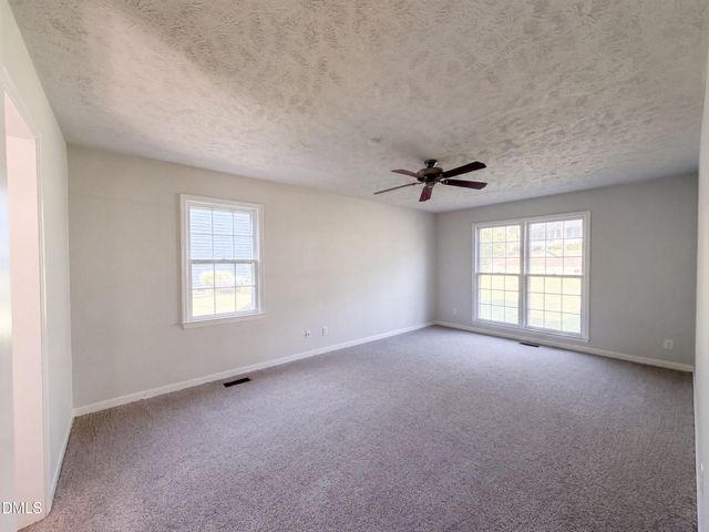 2337 Rolling Hill Road, Fayetteville, NC 28304