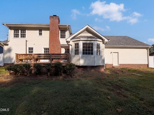 2337 Rolling Hill Road, Fayetteville, NC 28304