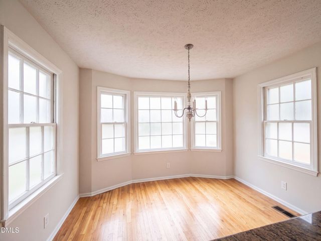 2337 Rolling Hill Road, Fayetteville, NC 28304