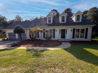 2337 Rolling Hill Road, Fayetteville, NC 28304