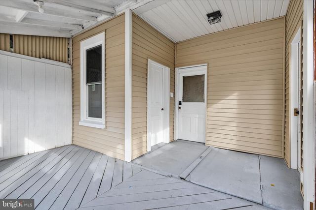 202 S MAIN ST, Red Lion, PA 17356