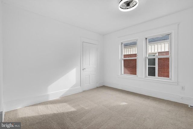 202 S MAIN ST, Red Lion, PA 17356