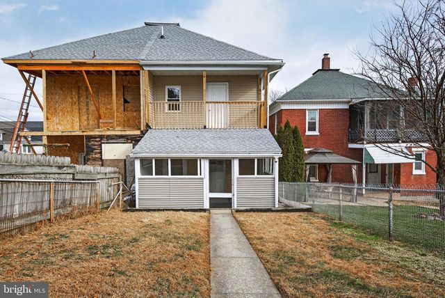 202 S MAIN ST, Red Lion, PA 17356