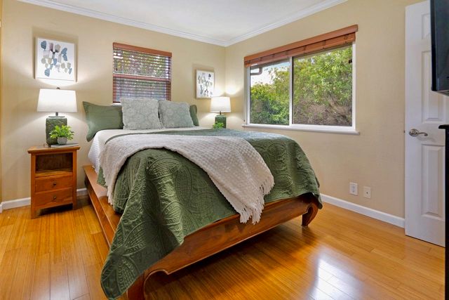 1115 Pookela Rd, Makawao, HI 96768