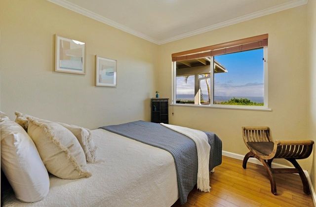 1115 Pookela Rd, Makawao, HI 96768