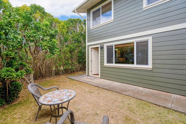 1115 Pookela Rd, Makawao, HI 96768