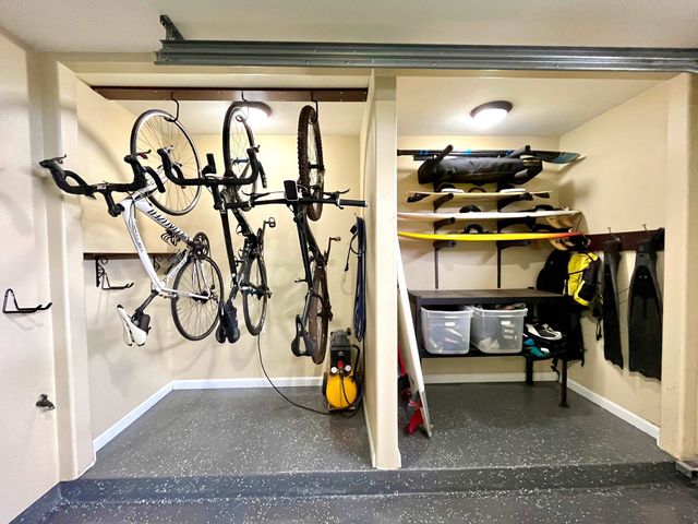 1115 Pookela Rd, Makawao, HI 96768