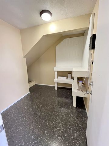 1115 Pookela Rd, Makawao, HI 96768