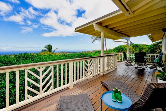 1115 Pookela Rd, Makawao, HI 96768