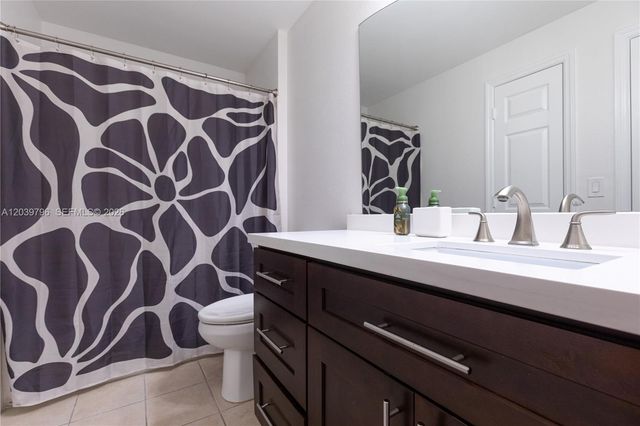 533 NE 3rd Ave 503, Fort Lauderdale, FL 33301