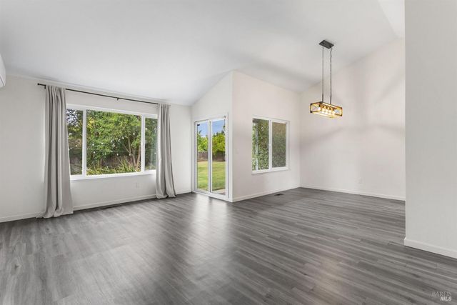1806 Nantucket Pl, Fairfield, CA 94534