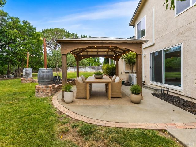 1806 Nantucket Pl, Fairfield, CA 94534