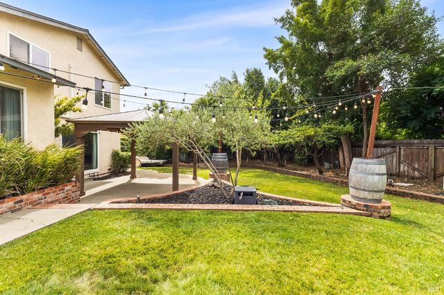 1806 Nantucket Pl, Fairfield, CA 94534