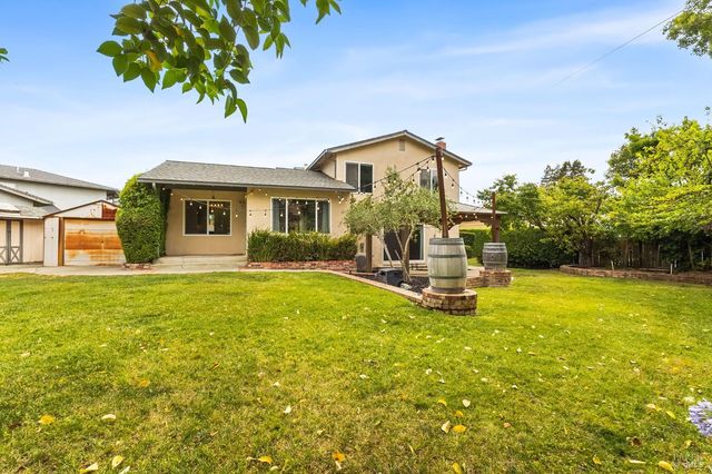 1806 Nantucket Pl, Fairfield, CA 94534
