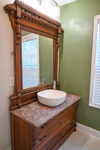 106 N 4th Street, Nicholasville, KY 40356