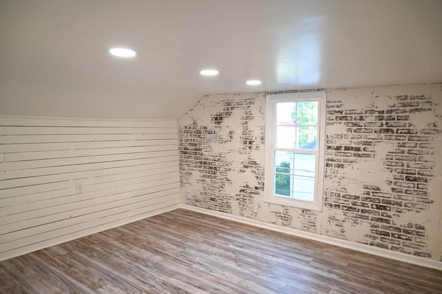 106 N 4th Street, Nicholasville, KY 40356