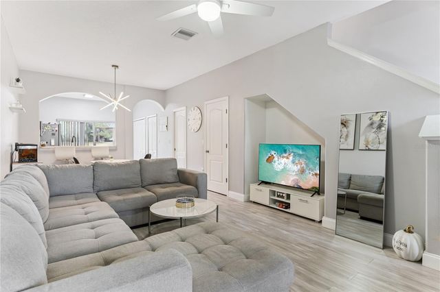 4264 BIRCH POND LOOP, Lakeland, FL 33812