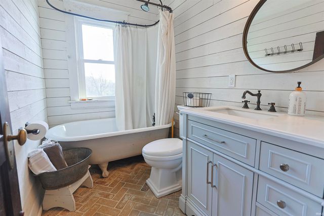 23260 Brick Road, South Bend, IN 46628