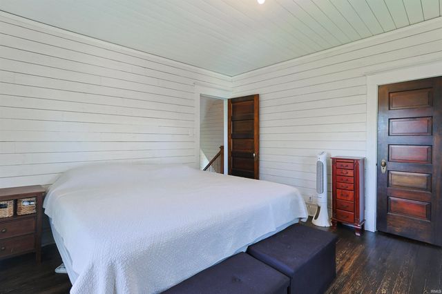 23260 Brick Road, South Bend, IN 46628