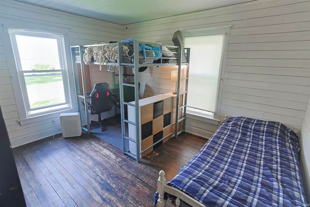 23260 Brick Road, South Bend, IN 46628