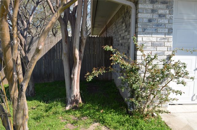 7 States Avenue, Midlothian, TX 76065