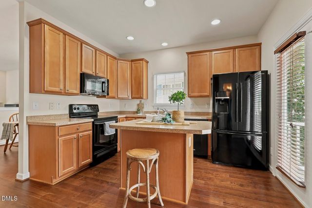 336 Kinellan Lane, Cary, NC 27519