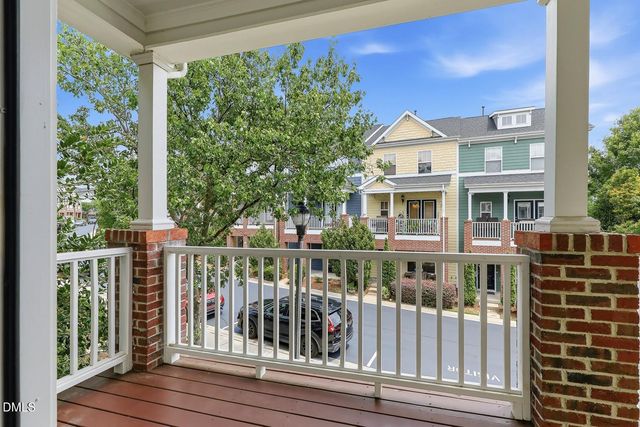 336 Kinellan Lane, Cary, NC 27519