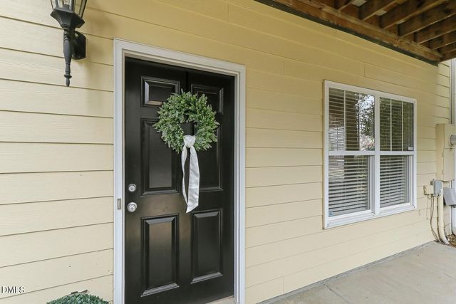 336 Kinellan Lane, Cary, NC 27519