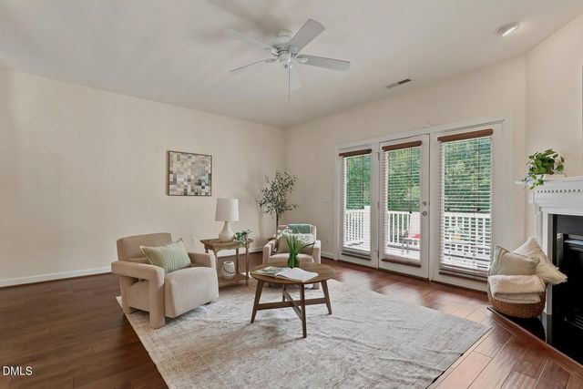 336 Kinellan Lane, Cary, NC 27519