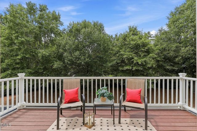336 Kinellan Lane, Cary, NC 27519