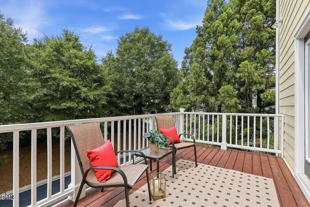 336 Kinellan Lane, Cary, NC 27519