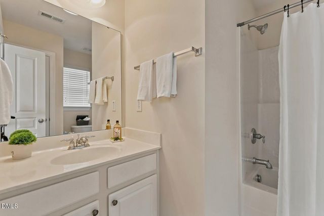 336 Kinellan Lane, Cary, NC 27519