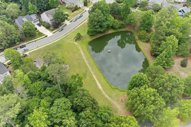 336 Kinellan Lane, Cary, NC 27519