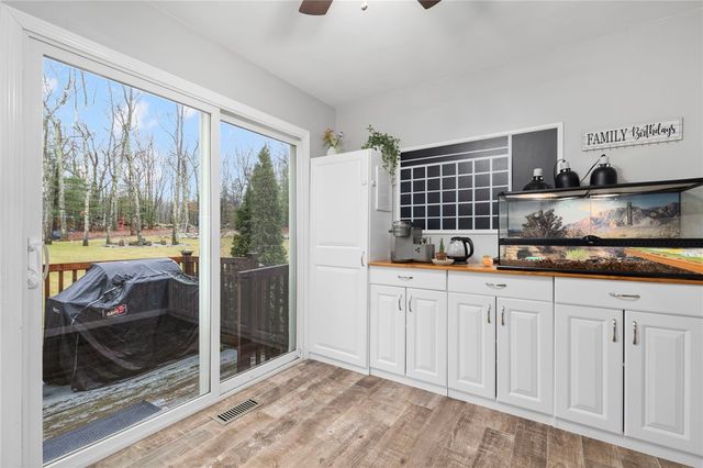 69 Walden Way, Cranston, RI 02921