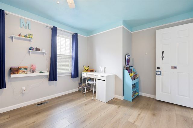 69 Walden Way, Cranston, RI 02921