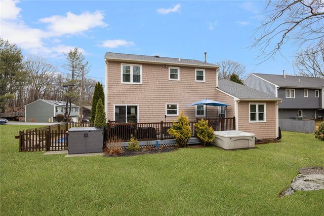 69 Walden Way, Cranston, RI 02921