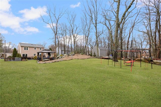 69 Walden Way, Cranston, RI 02921