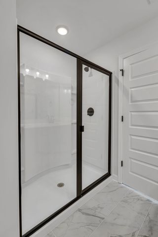 350 Twig PVT Court, Hendersonville, TN 37075