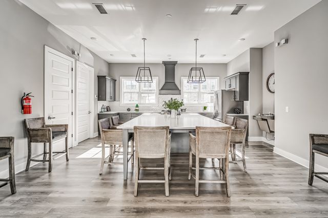 350 Twig PVT Court, Hendersonville, TN 37075