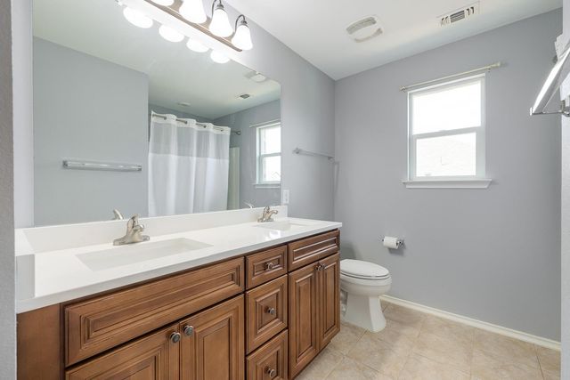 1425 Bovina DR, Leander, TX 78641