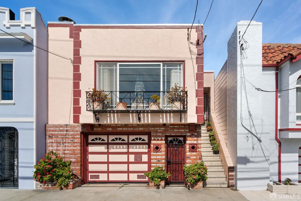 1310 Gilman Avenue, San Francisco, CA 94124