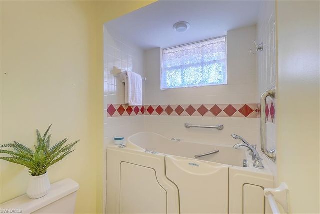 11480 Quail Village WAY, Naples, FL 34119