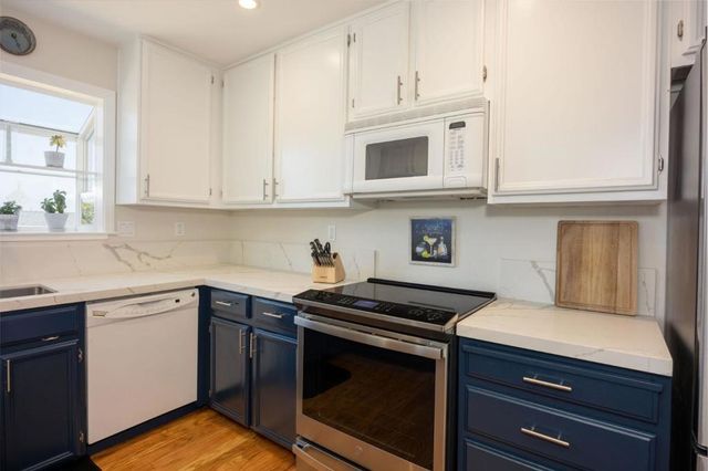468 4th Street, Montara, CA 94037