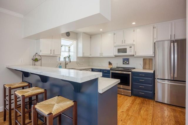 468 4th Street, Montara, CA 94037
